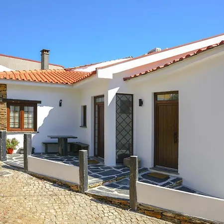 Holiday home Casa Do Fincao